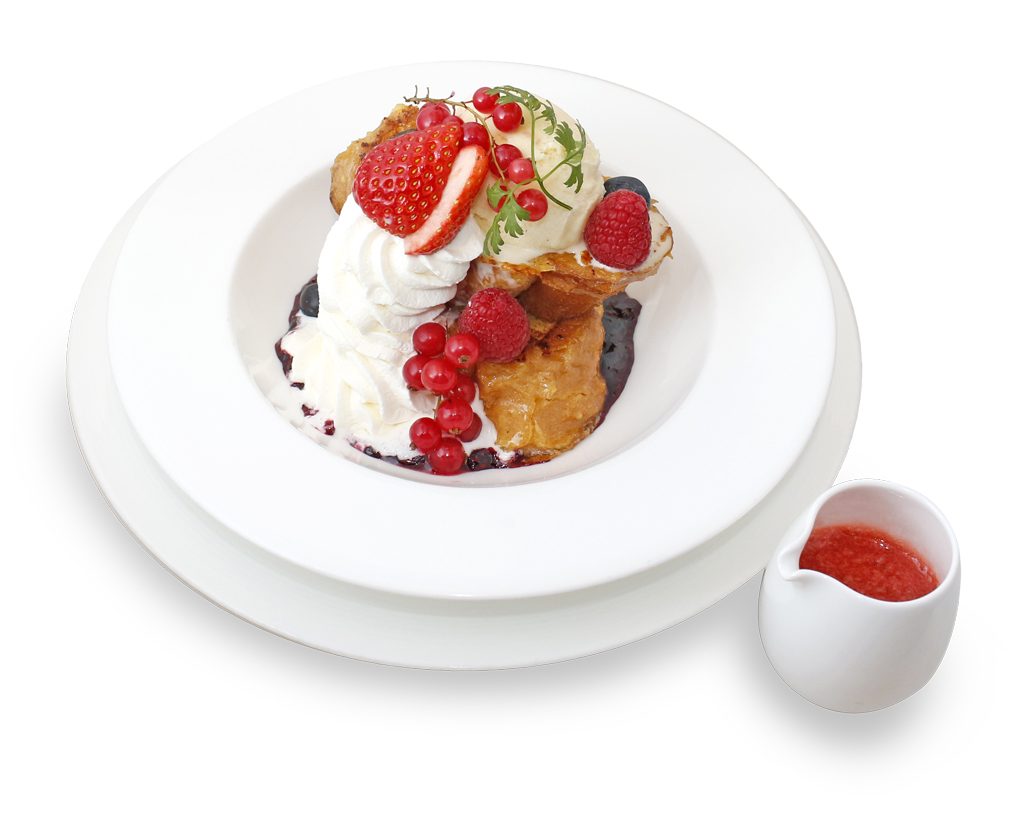 苺とベリーのフレンチトースト~温かいストロベリーソースがけ~(KITTE店)