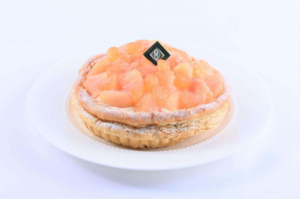 桃とプラムのクリームパイ