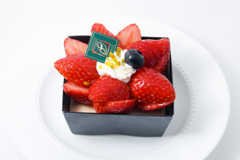SS_s_isetan_strawberrycheesecake