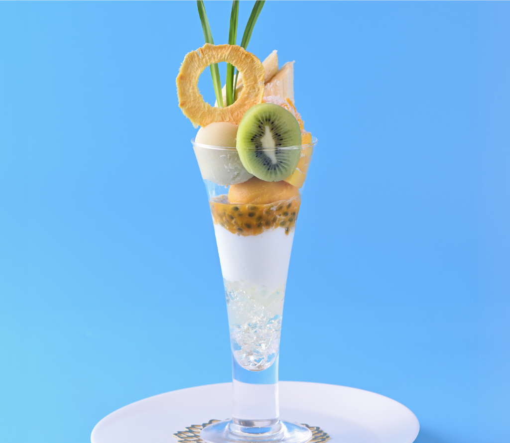 FP_ColorfulTropicalFruitParfait