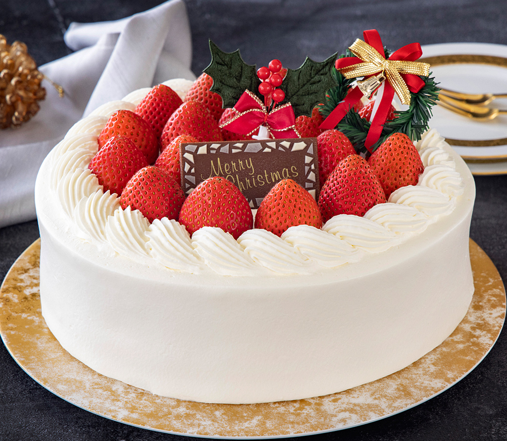 christmas_queen_strawberry_shortcake_round2025