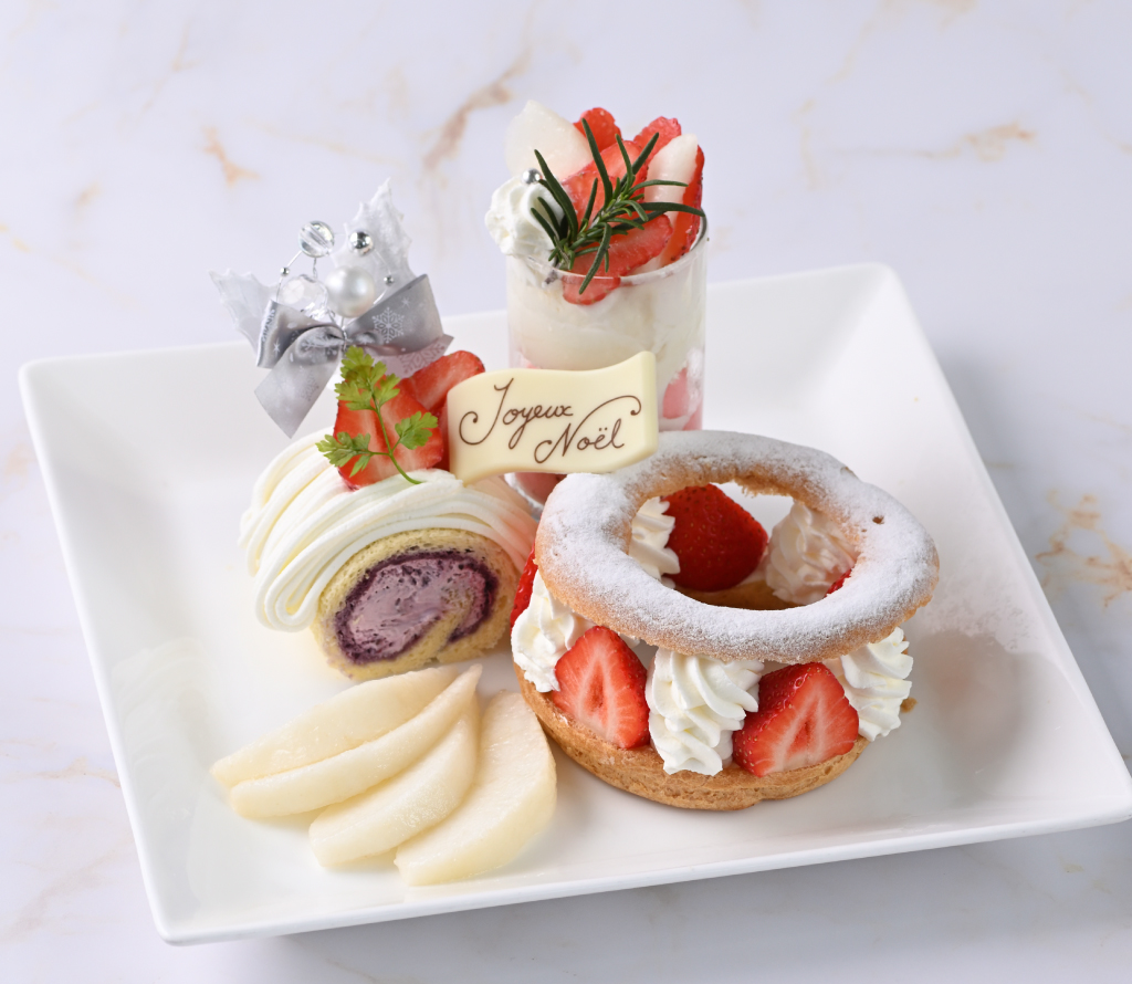 kitte_XmasPetitGateauPlate